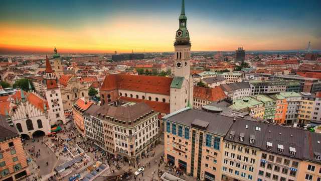 munchen coworking desk office