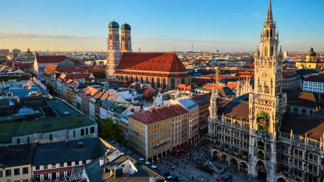 munchen germany desk office coworking